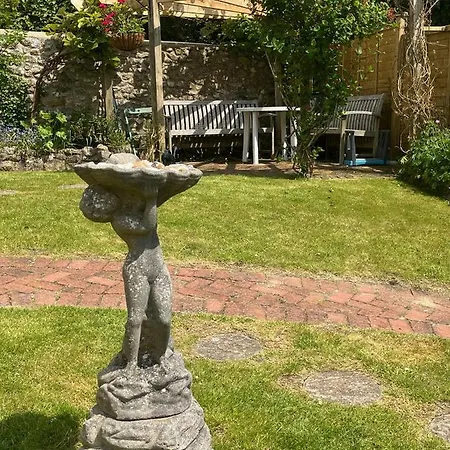 Westley B&B-3